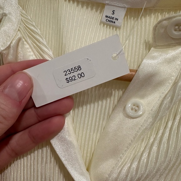 ✨ Pleated Shirt/Dress ✨ - Picture 2 of 4